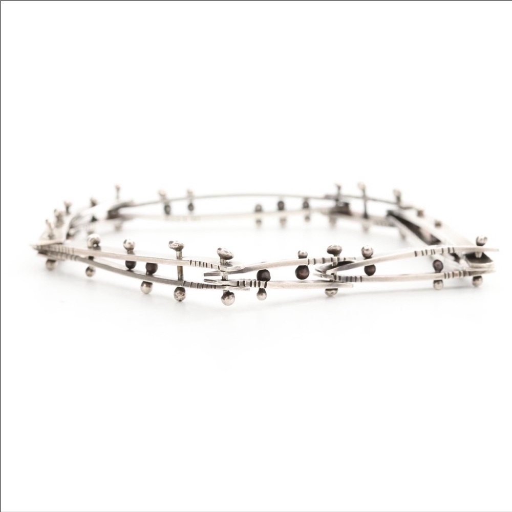💞💕Brutalist sterling silver hinged bracelet.
